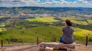 Veja 10 opções de destinos turísticos para mulheres que viajam sozinhas no estado de São Paulo
