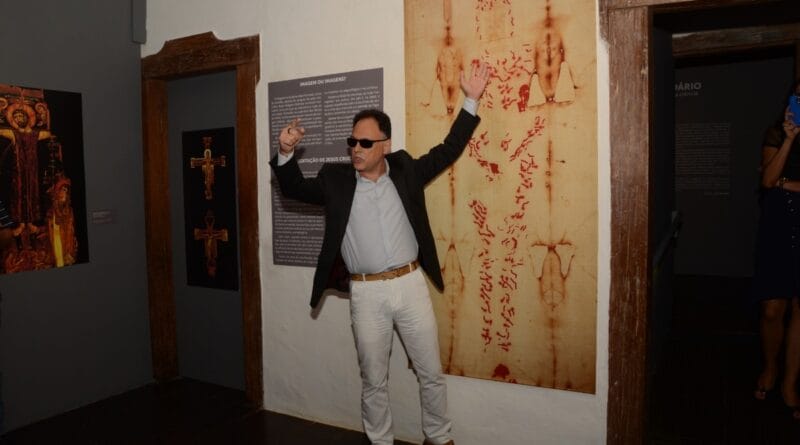 Pesquisadores divergem sobre a autenticidade do Santo Sudário