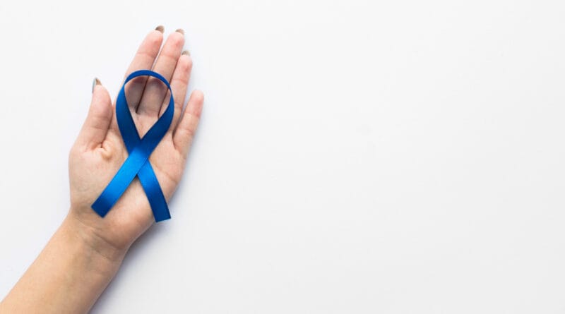 Março Azul traz conscientização sobre câncer colorretal