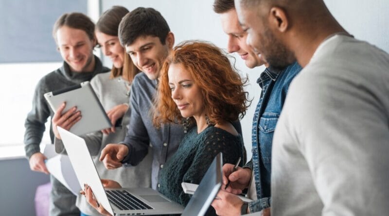 Mercado de TICs prevê 147 mil novas vagas no Brasil