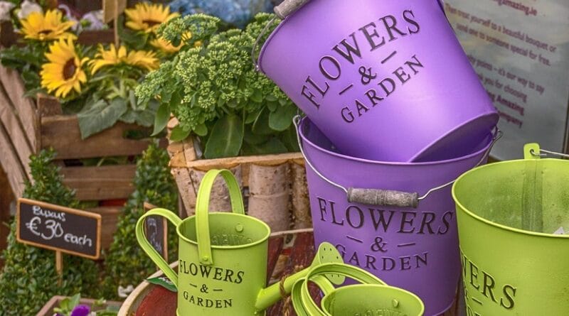 Giuliana Flores reforça no time para datas sazonais e estima crescimento de 20%