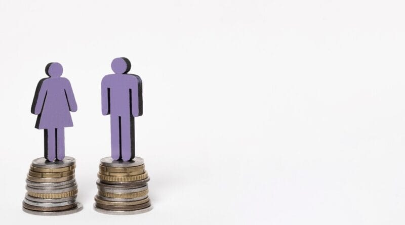 Dia da Mulher reforça debate sobre desigualdade salarial
