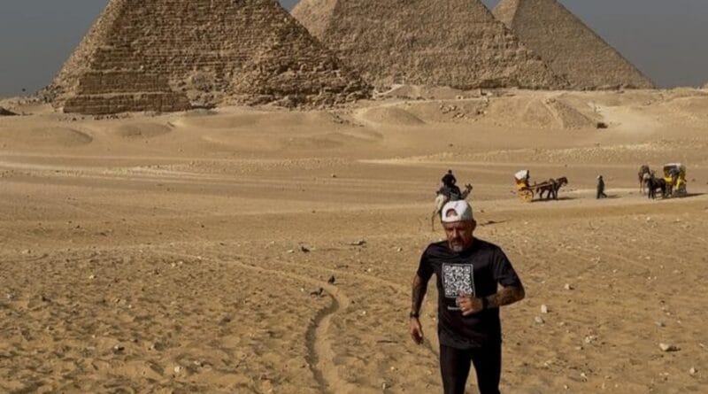 Ultramaratonista brasileiro inicia 2ª Volta ao Mundo correndo 15 mil quilômetros