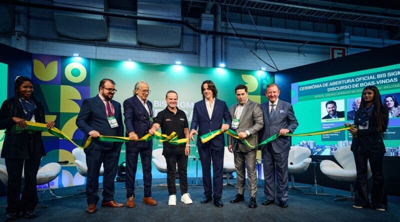 Barrichello amplia atuação internacional com parceria