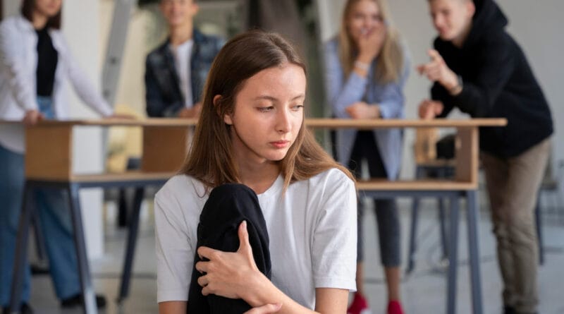 Pesquisas revelam aumento de bullying entre jovens