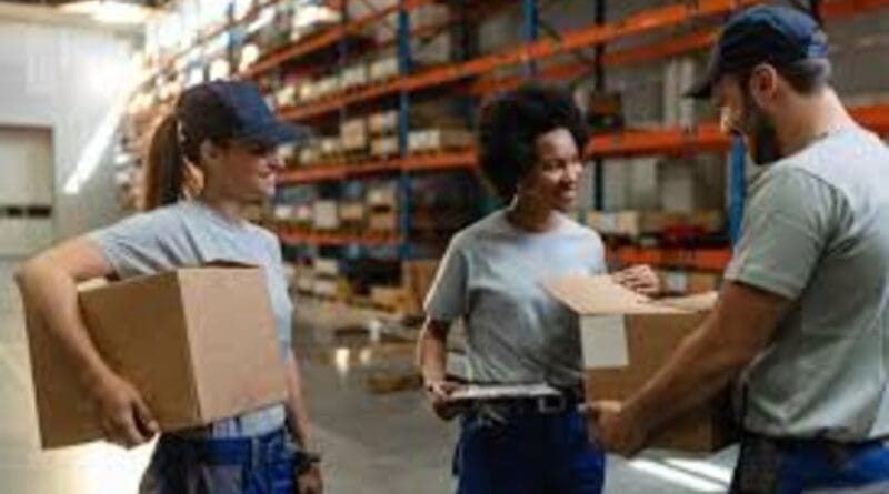 Manpower abre 300 vagas para auxiliar de logística