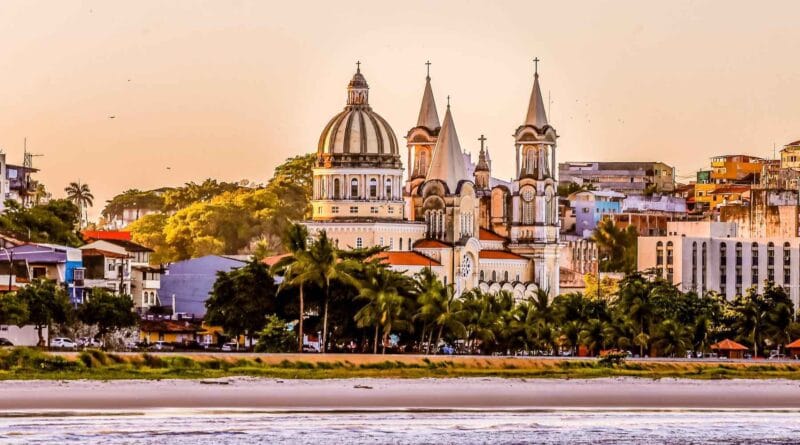 Ilhéus recebe turistas em busca de história, cultura e praias da região