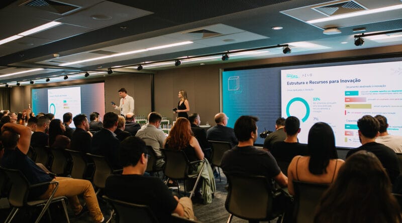 AEVO lança novo posicionamento estratégico no Web Summit Rio