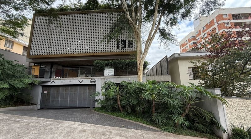 Empresário europeu lança agência boutique de modelos Level