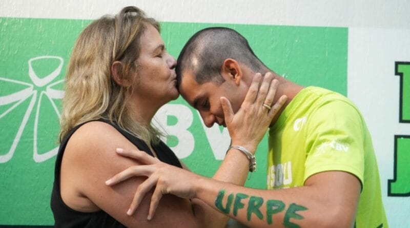 Parceria família e escola promove educação de excelência