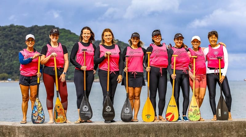 Remada em Santos reúne mulheres em campanha contra o câncer de mama neste sábado (25)