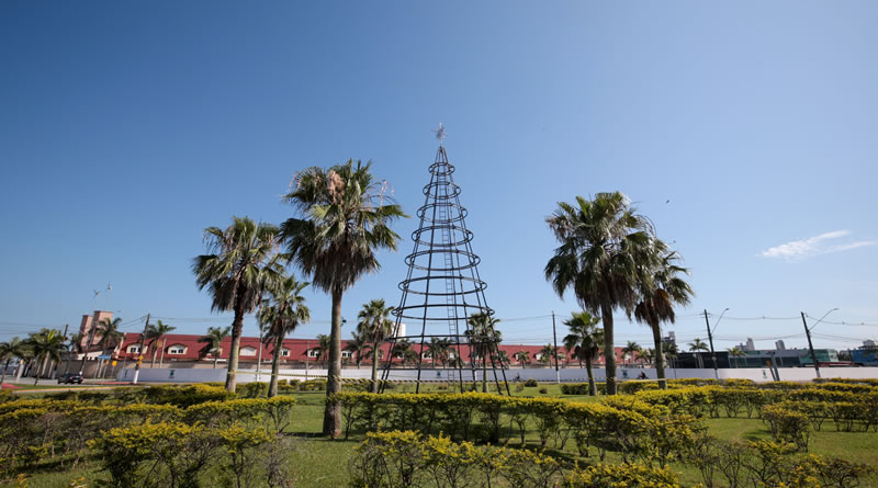 Praia Grande (SP) entra no clima do Natal com mais de 400 decorações pela Cidade