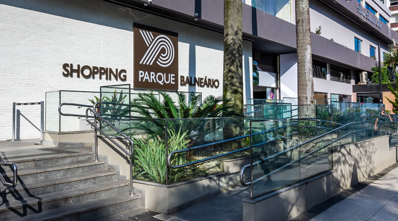 Shopping Parque Balneário celebra 48 anos com missa em ação de graças