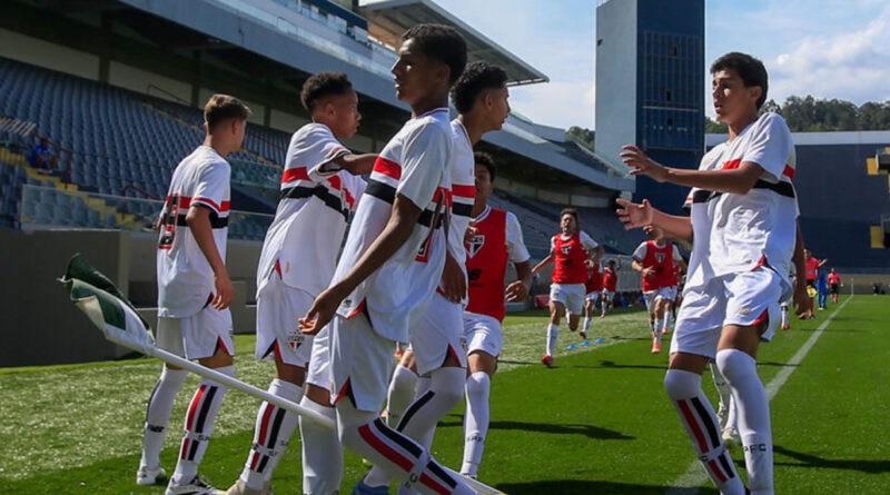 São Paulo goleia Real Soccer no Paulista Sub-13 e Sub-14