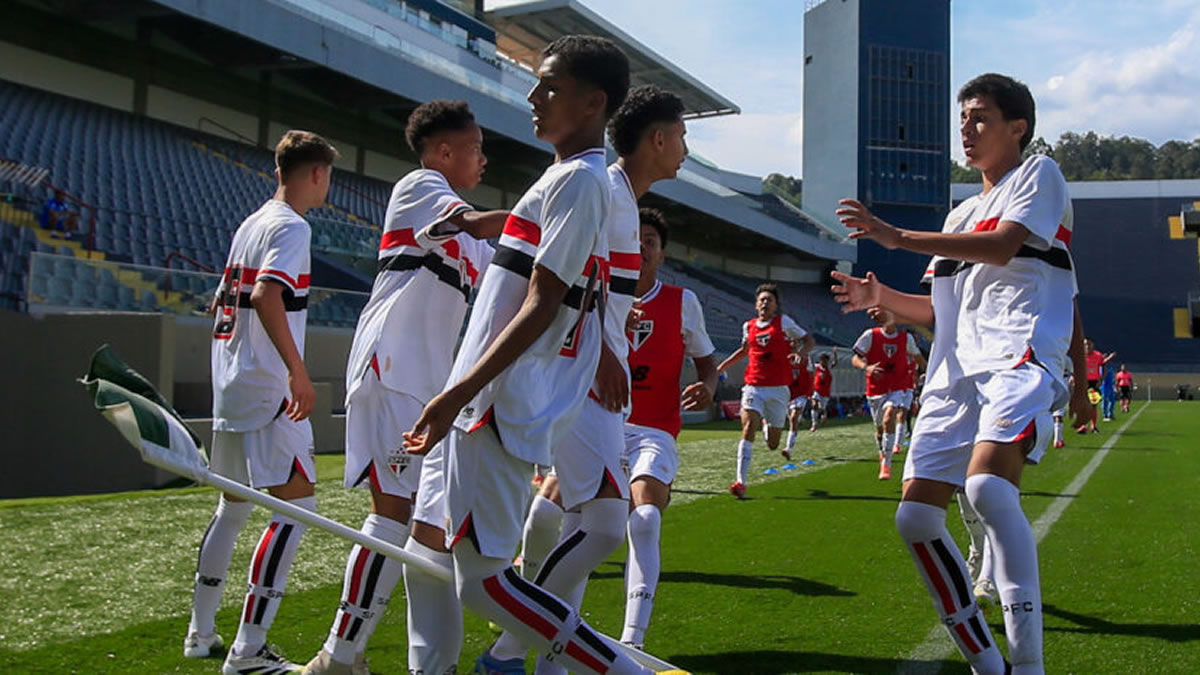 São Paulo goleia Real Soccer no Paulista Sub-13 e Sub-14