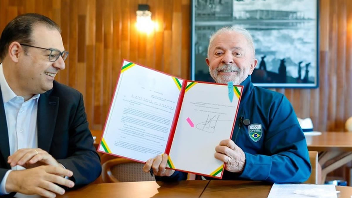 Lula sanciona lei que permite renovação automática da CNH para motoristas sem infrações