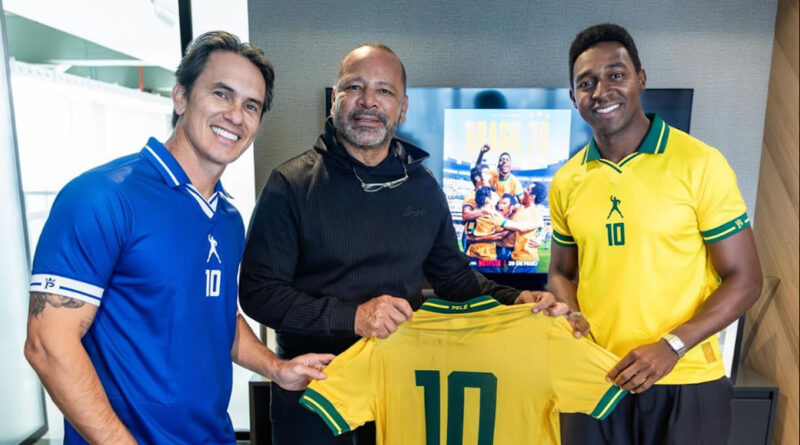 Camisa 10 de Pelé ganha força em encontro com Neymar Pai