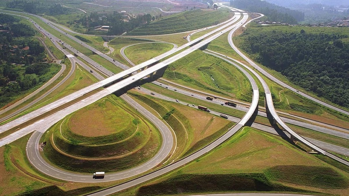 IA amplia segurança em rodovias de SP com câmeras inteligentes