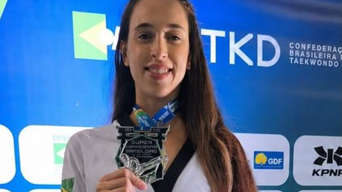 Lutadoras de taekwondo de Santos garantem pódios no Brasileiro