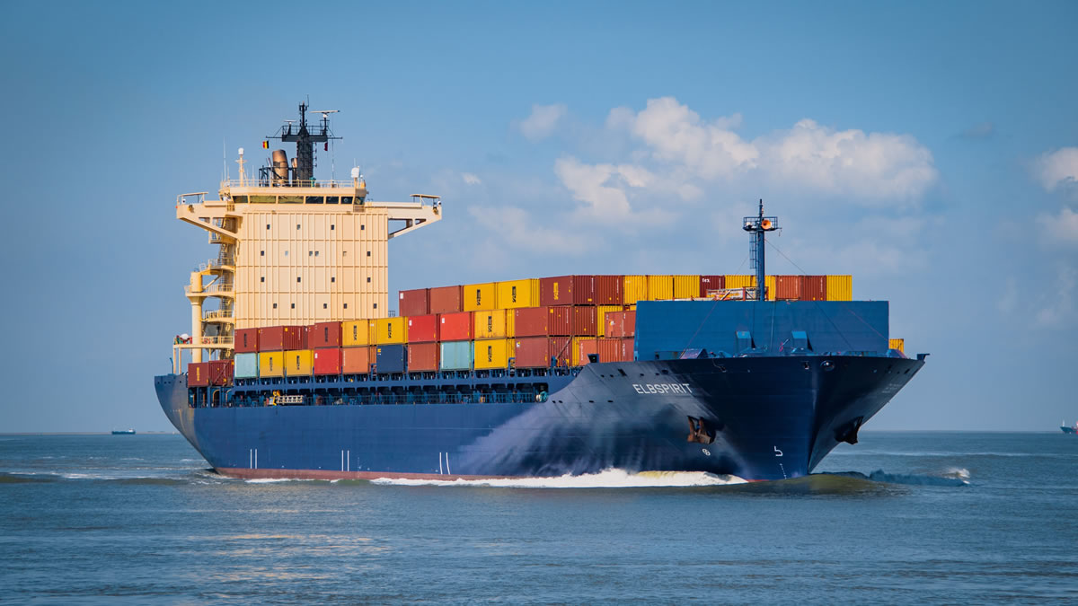 Navios maiores pressionam infraestrutura portuária brasileira