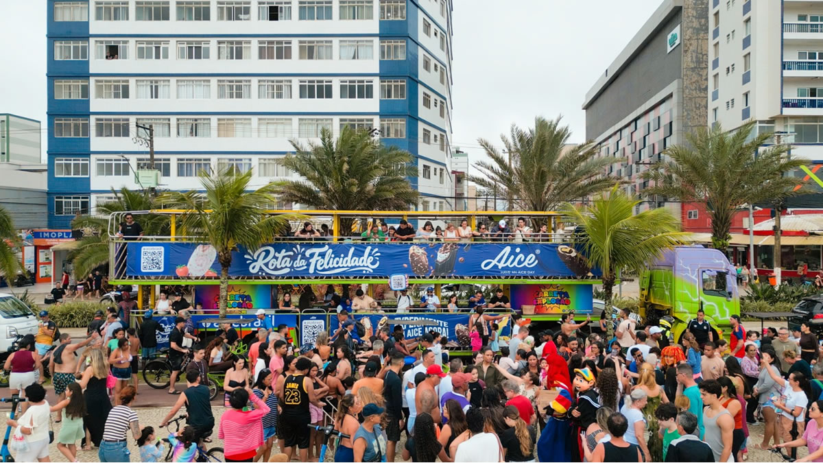 Semana da Criança teve sorvete a cada três segundos na orla de Praia Grande e Santos